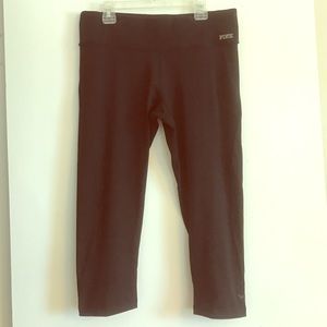VS Pink Crop Sport Yoga Pants