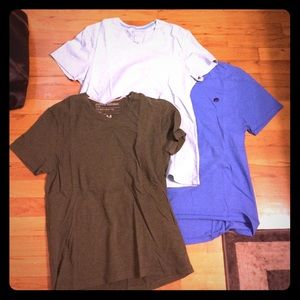 3 Banana Republic Soft Wash V Neck T-Shirts