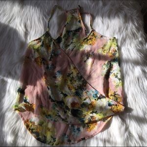 Very Pretty Cross-Front Tank