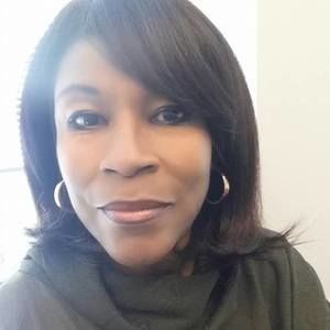 Meet your Posher, Dee