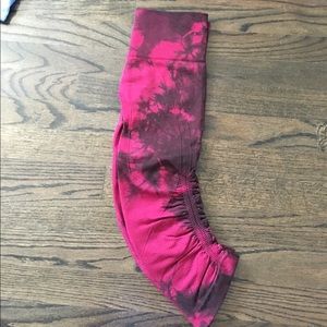 Lululemon in the flow crops