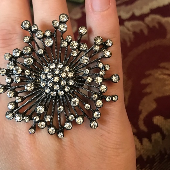 Firework Statement Ring - Picture 2 of 4