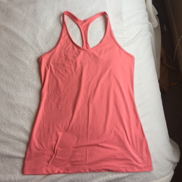 Nike Tops - Nike Get Fit training tank dri fit slim fit M Nike Tops - Nike Get Fit training tank dri fit slim fit M