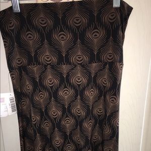 LuLaRoe Peacock Feather Small Maxi Dress 🦄