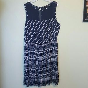 Beautiful flowy spring/summer dress