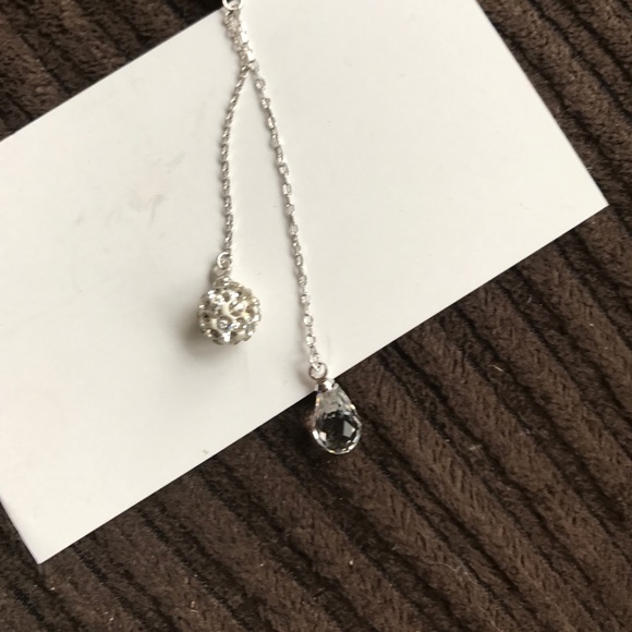 Swarovski Elements and crystal necklace - Picture 2 of 4