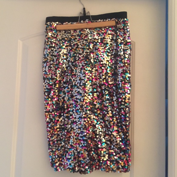 H&M all over multi-color sequin pencil skirt
