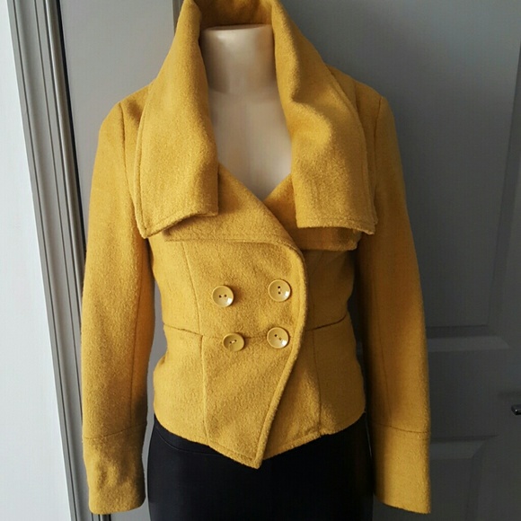 Trendy mustard colored peacoat - Picture 1 of 2