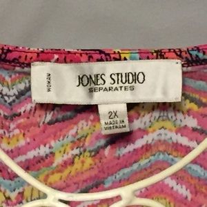 Dress Barn Tops - Jones Studio Separates sleeveless shell Dress Barn Tops - Jones Studio Separates sleeveless shell