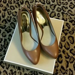 Michael Kors Cognac Pumps Size 9