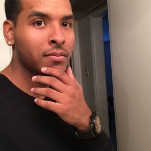 Meet your Posher, Nicholas