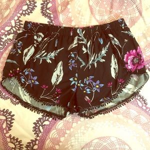 Express Floral Flowy Shorts