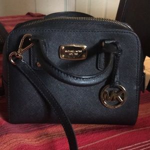 Michael Kors cross body