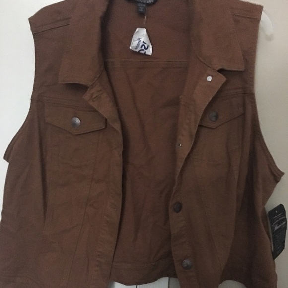 Cargo cognac vest - Picture 1 of 1