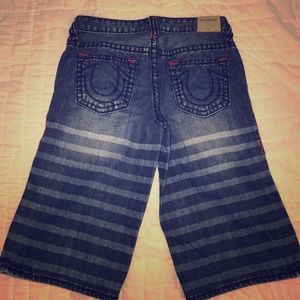 TRUE RELIGION BOYS SHORTS