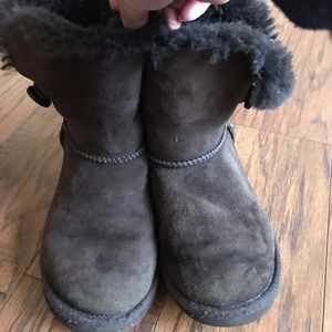Uggs Bailey Button Brown Size 4