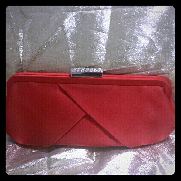 La Regale Red Evening Purse