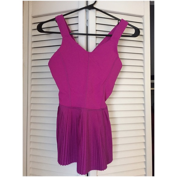 Lululemon City Tank Pleat Top