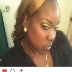 Meet your Posher, Karlisa