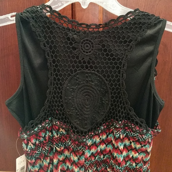 Multi colored top - Picture 3 of 4