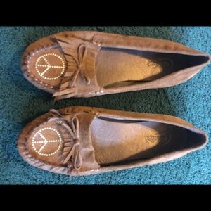 Candies shoes size 6 M