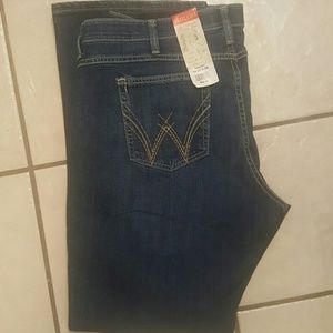 Cowgirl Wrangler Cut Blue Jeans