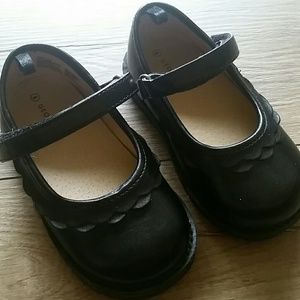 Black Mary Janes toddler size 3