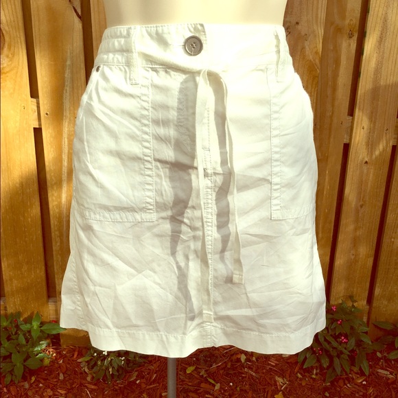 Ann Taylor White Skirt