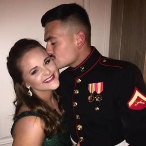 Meet your Posher, Hailey