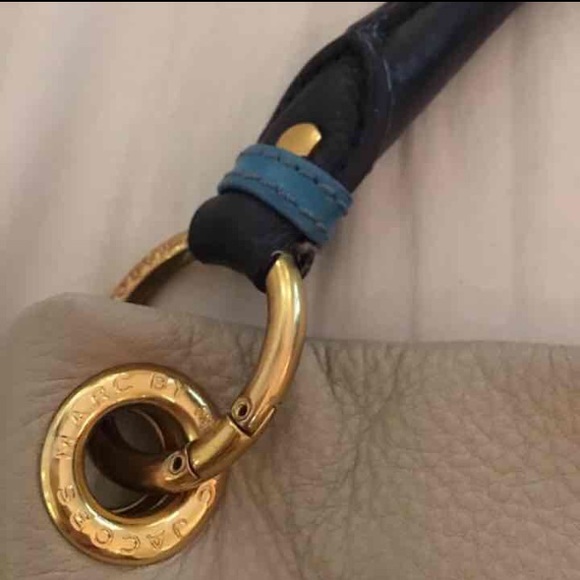 Reduce to sale quick Marc by Marc Jacobs hobo bag - Picture 4 of 8