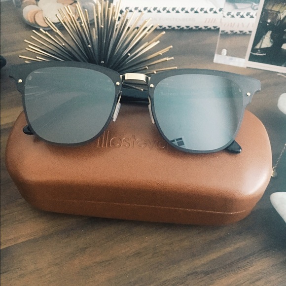 FLASH SALE ||  Illesteva Cordova Sunglasses NEW - Picture 2 of 6