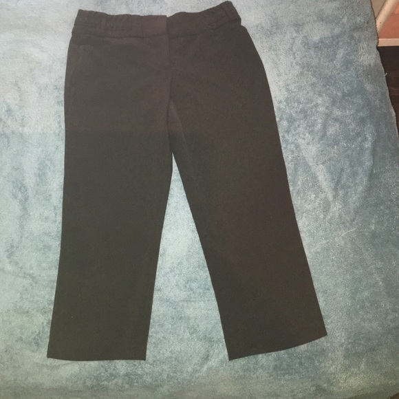 Maurice's Smart Fit Black Capris Size 5/6 EUC