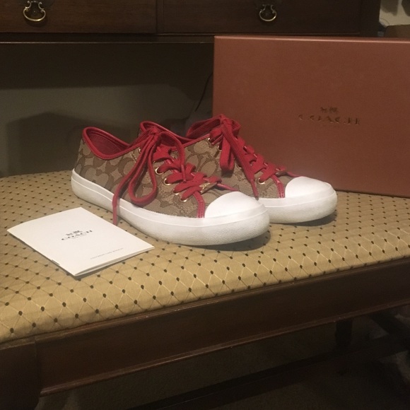 Adorable Coach Sneakers!! ❤️❤️Brand New!!!