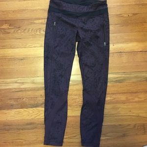 Lululemon cropped running pant