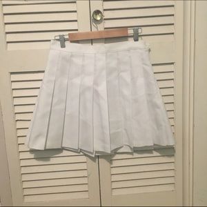 AA white tennis skirt