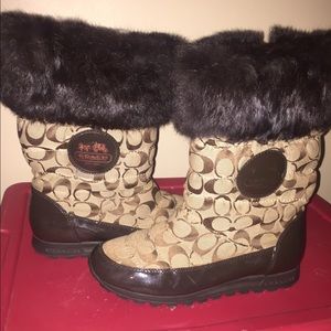 Coach boots