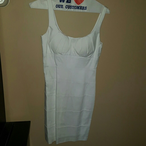 Bisou Bisou white dress