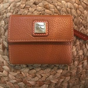 Dooney and Bourke wallet