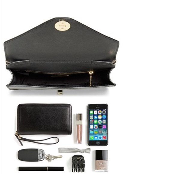 Tory Butch Clutch Like New - Picture 2 of 3