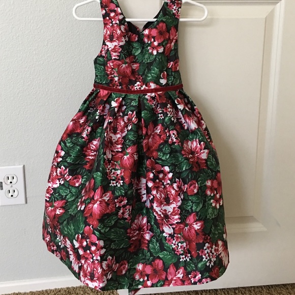 Pippa & Julie Full floral dress with velvet trim