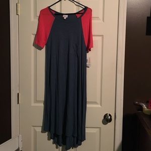 Lularoe Carley shirt