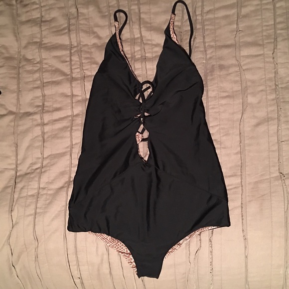 ✖️SOLD✖️ Acacia Kokomo