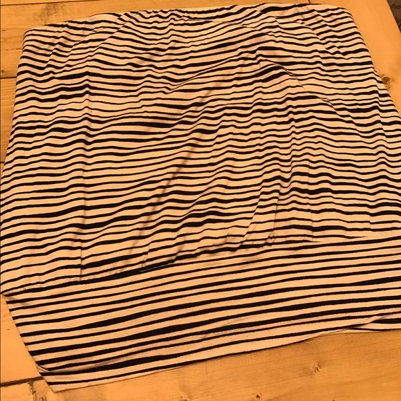 Lane Bryant Halter - Picture 1 of 3