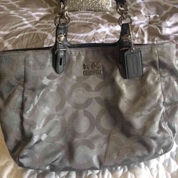 Grey coach bag - Picture 2 of 3
