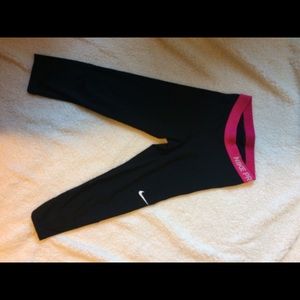 Nike Pro leggings