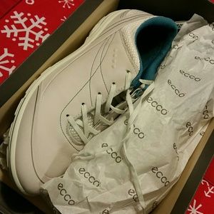 Ecco Suede Shoes