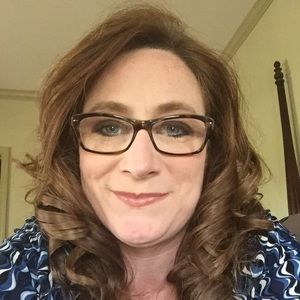 Meet your Posher, Shelly