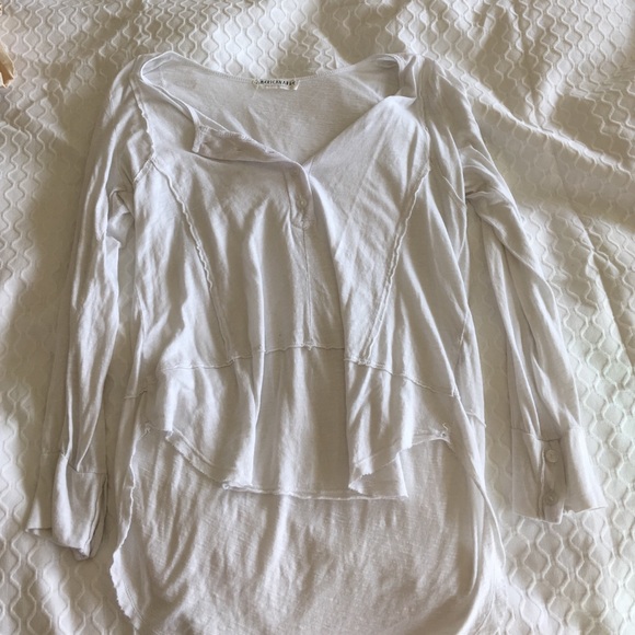 White longsleeve - Picture 1 of 3