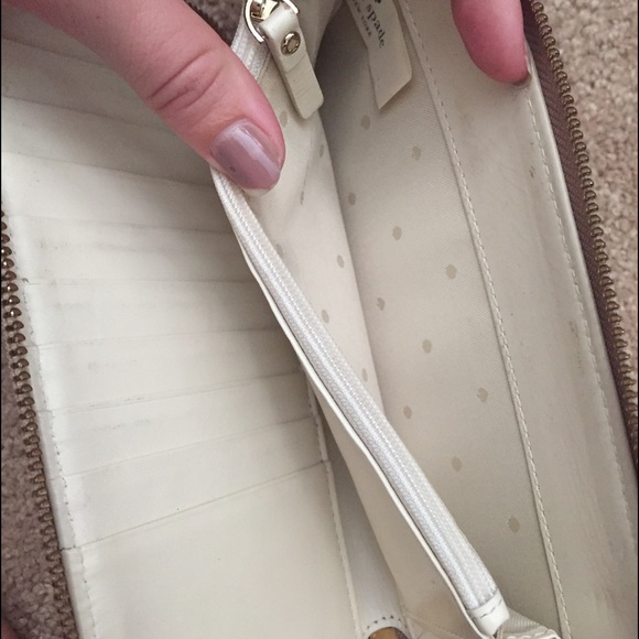 Kate Spade New York Wallet ♠️ - Picture 4 of 4