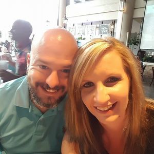 Meet your Posher, Amanda n troy